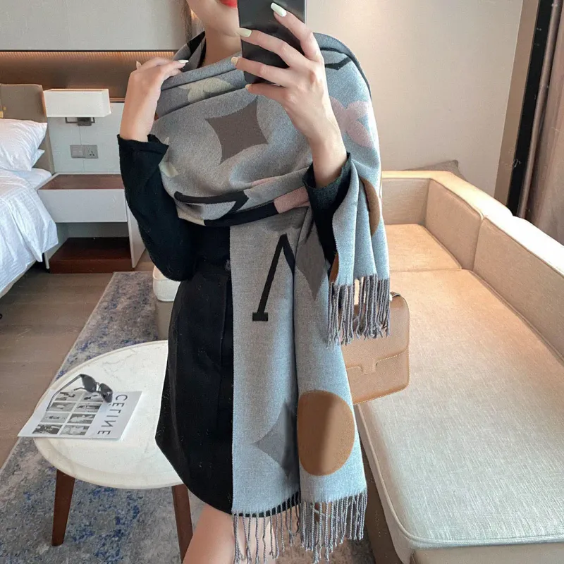 Estilo caliente Bufanda de cachemir de moda para mujer otoño e invierno cómodo cómodo suave suave color doble colocación de chal