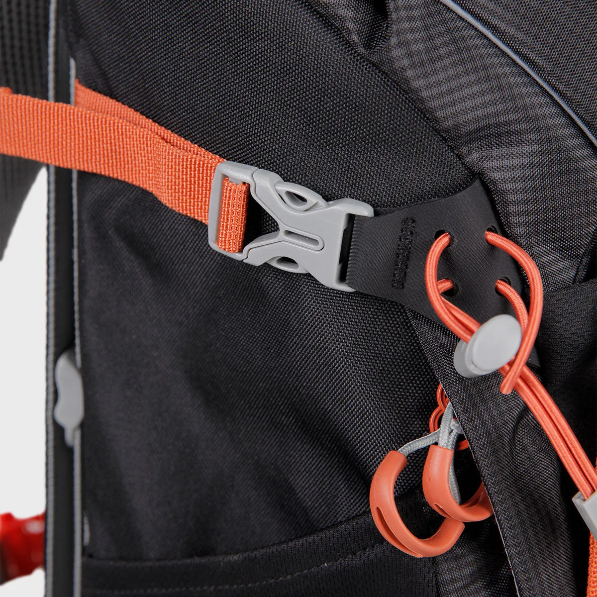 Mochila Montagne Cyclone Negro