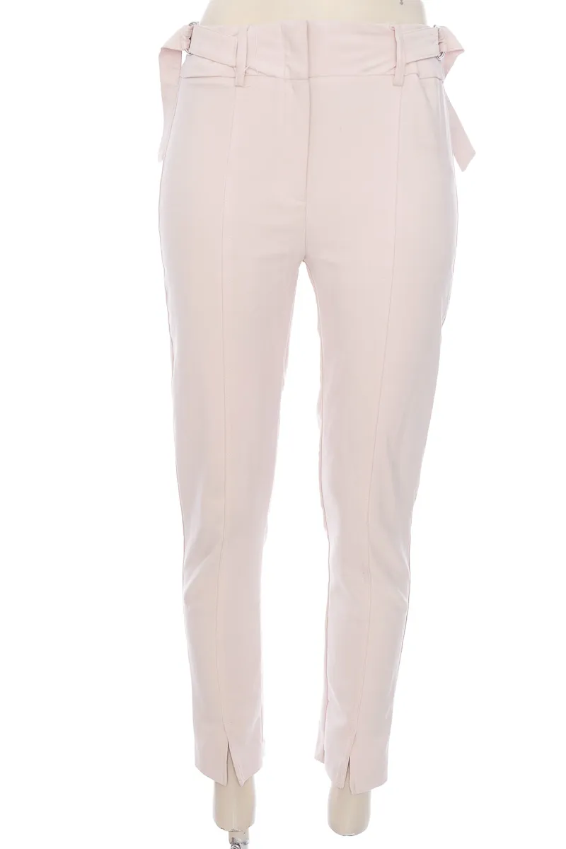 Pantalón color Rosado - Bershka