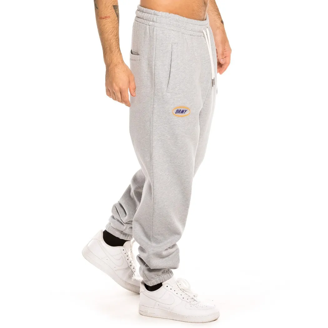 Pantalón deportivo GRIMEY básico y cómodo UNISEX Ubiquity Sweatpants Sport Grey Ref. GRTS200-FW20-SPG Gris