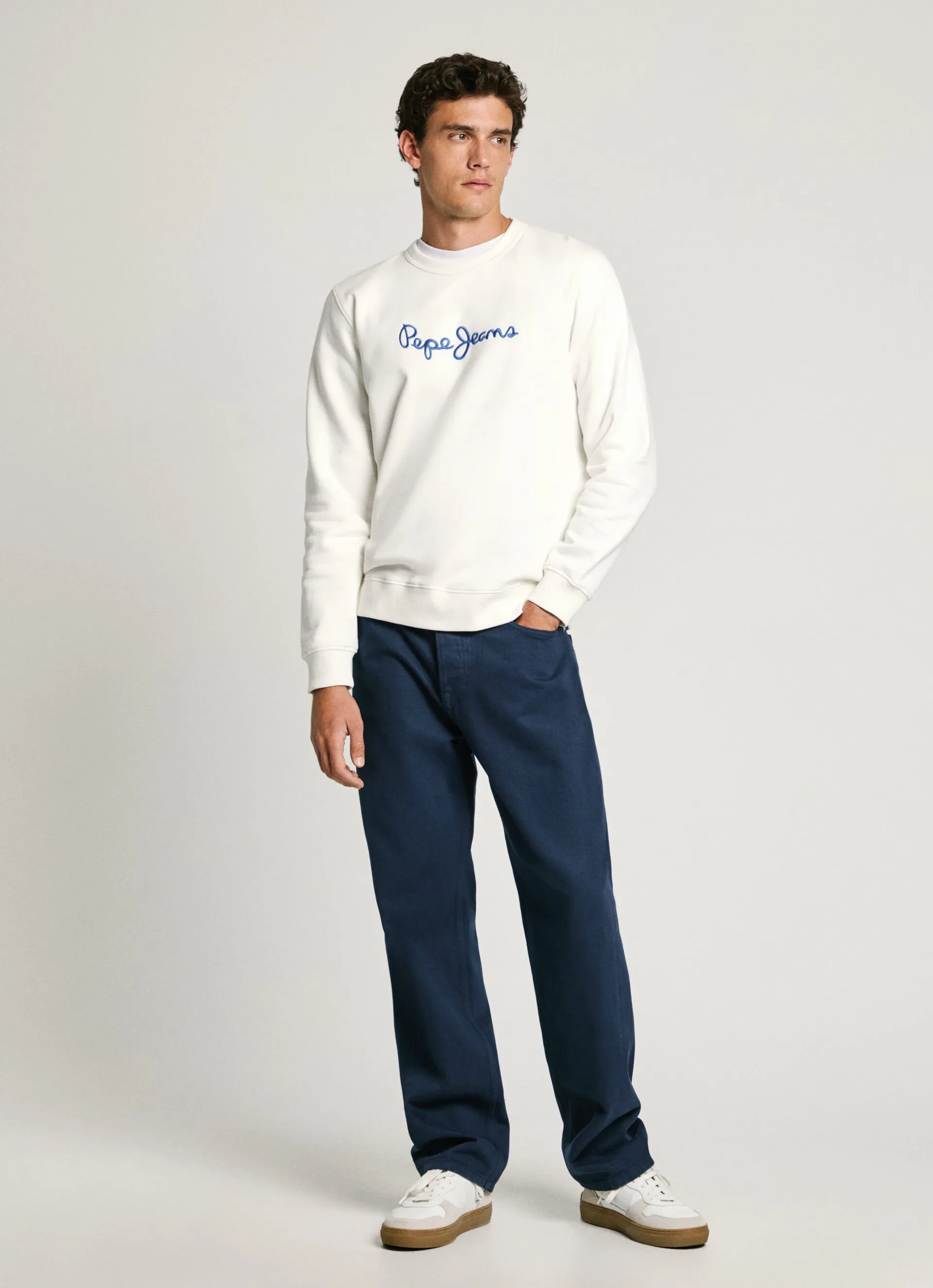 sudadera cuello redondo fit regular