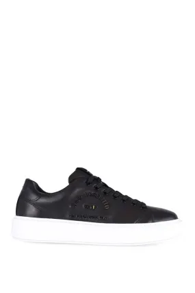 Zapatillas negras Maxi Kup con logo plateado